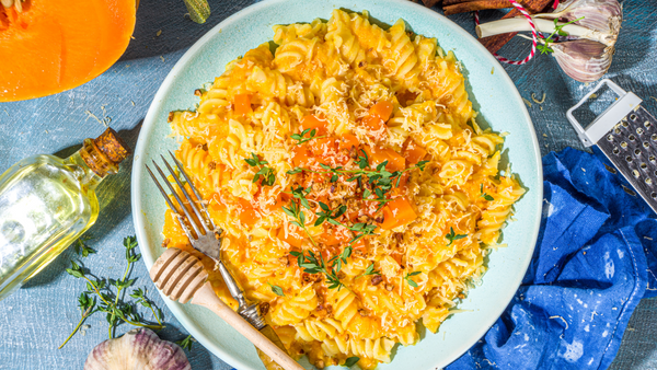 SAVORY OLIVE OIL PUMPKIN PASTA